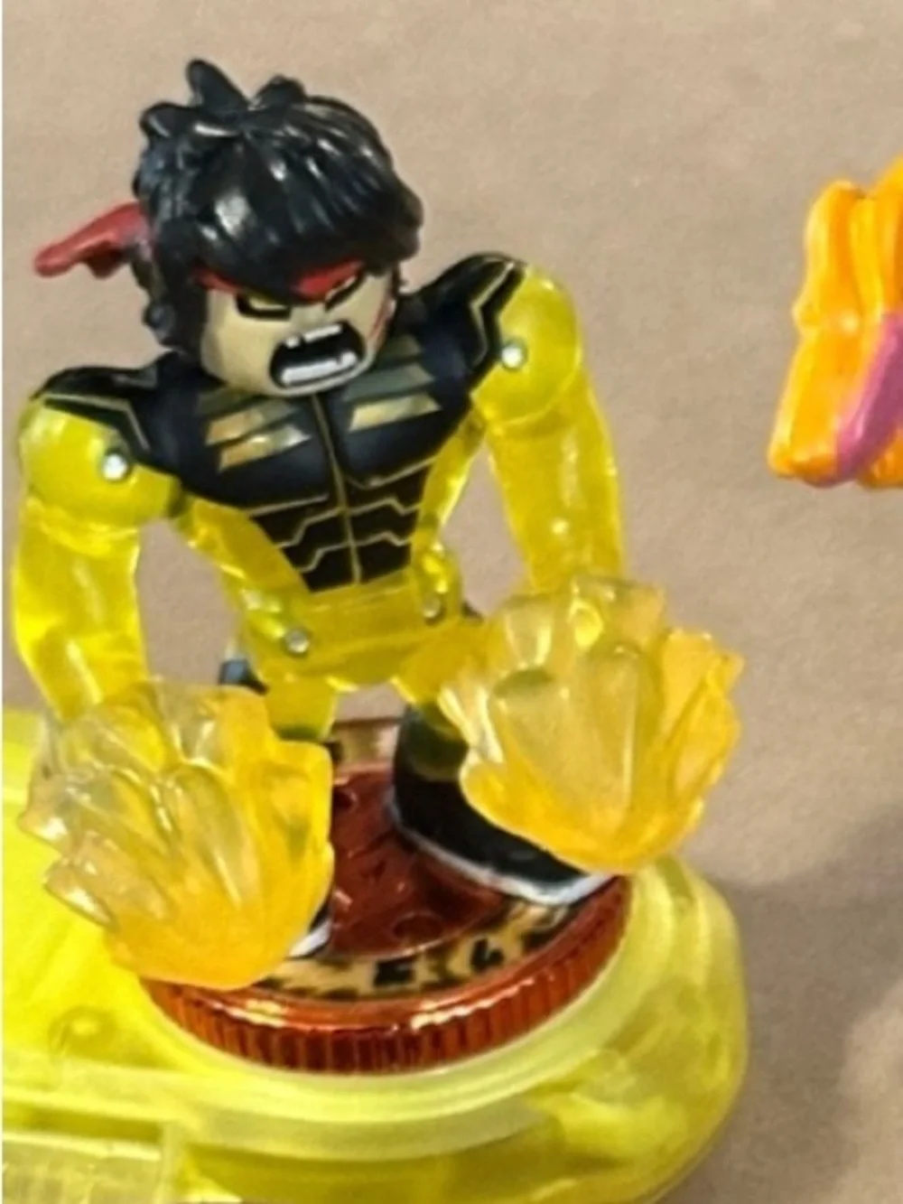 Shock Strike Turbo Chux figure battle stand Legends of Akedo PowerStorm Series 3